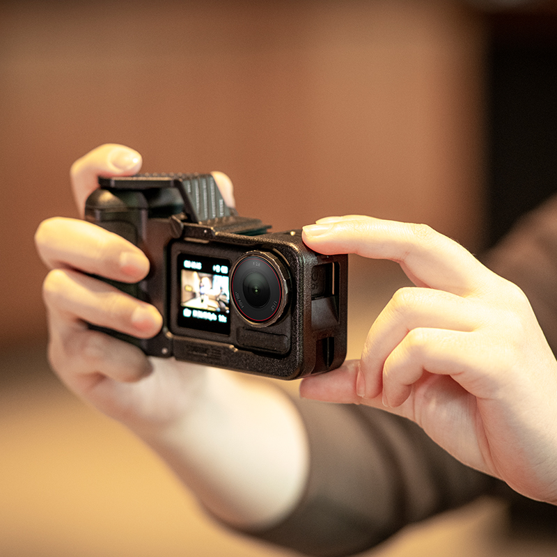 ل DJI Action 5 Pro تمديد قبضة  - مراجعة Camera Battery Grip وسعره
