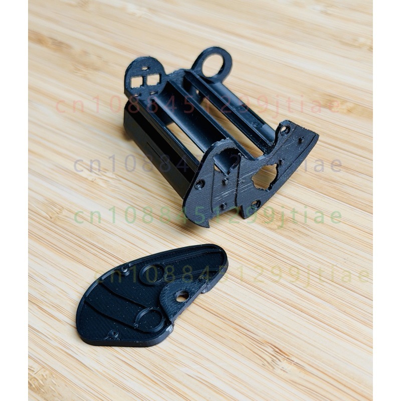 إطار حامل بطارية AA طراز MS-12 - مراجعة Camera Battery Grip وسعره