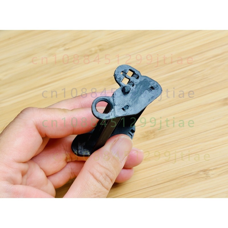 إطار حامل بطارية AA طراز MS-12 - مراجعة Camera Battery Grip وسعره