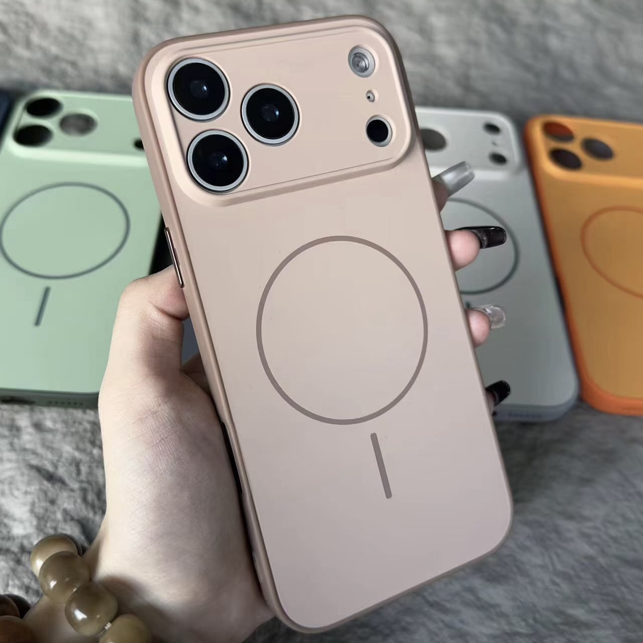 غطاء حماية كامل من السيليكون T - مراجعة Photography Xiaomi 15 وسعره